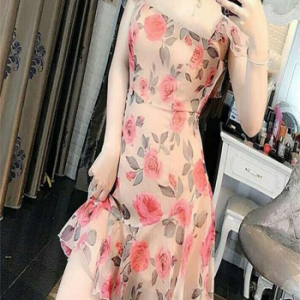 Đầm Cổ Vuông Cánh Tiên Họa Tiết Hoa Hồng LZ434036324
